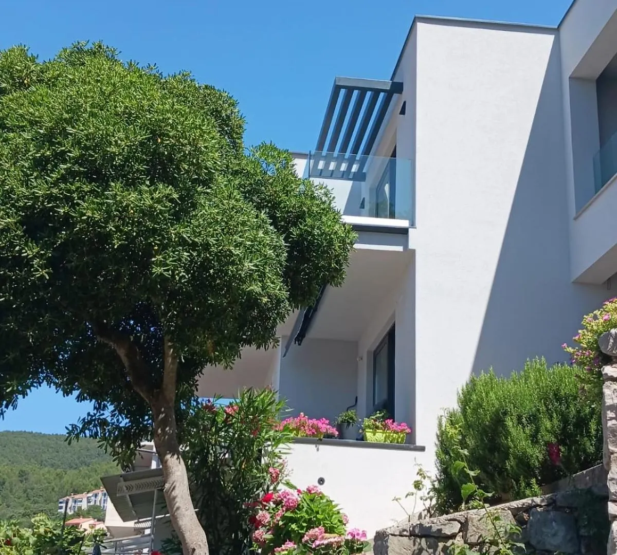 Apartment Mirella 2 Rabac