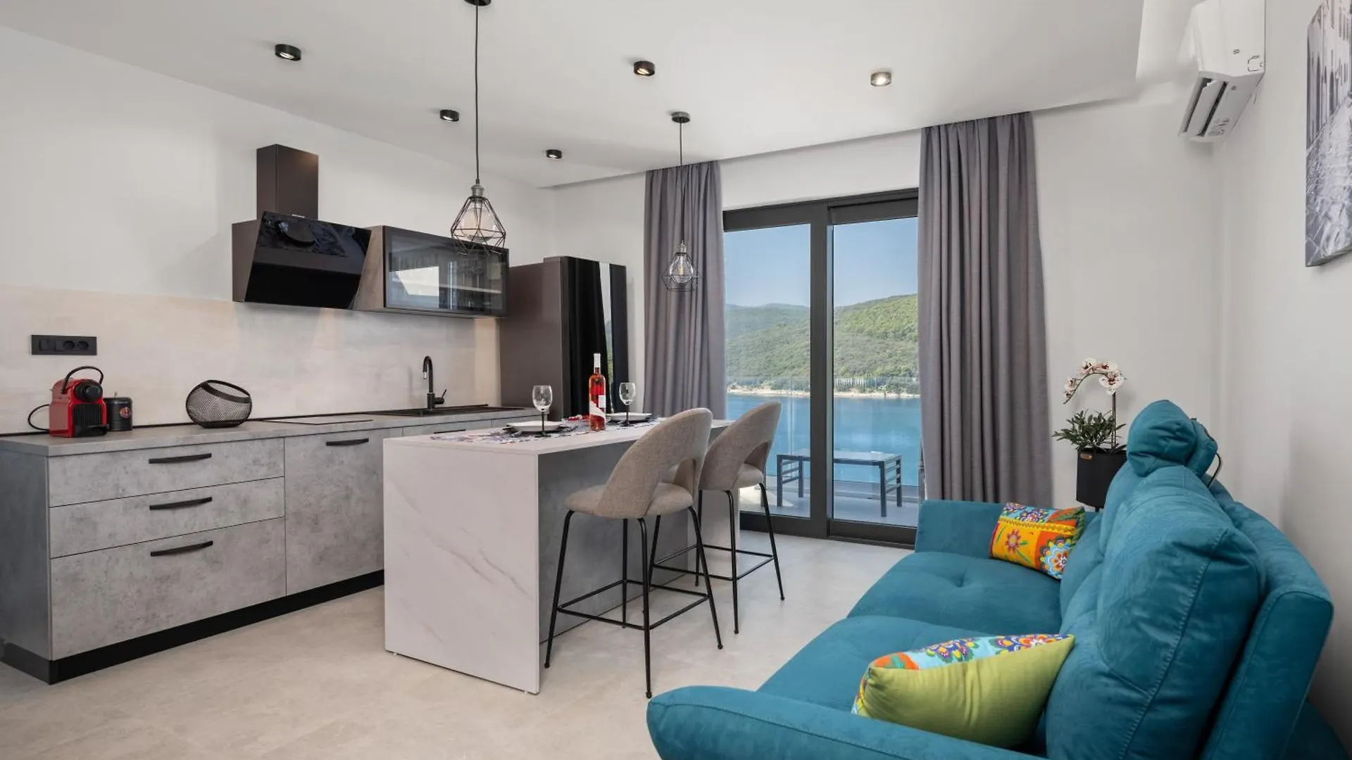 Apartment Mirella 2 Rabac