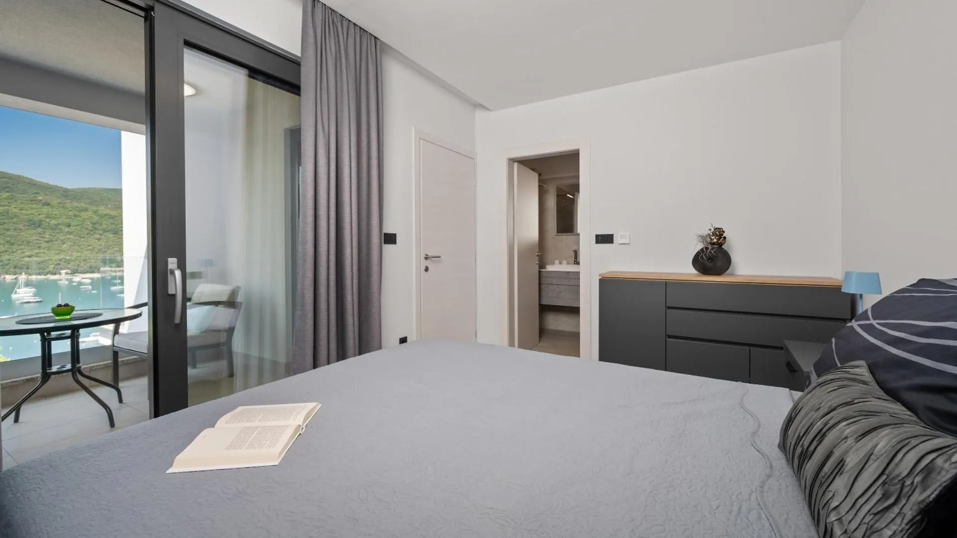 Apartment Mirella 2 Rabac 0*,  Croatia